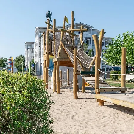 440, Seepark *