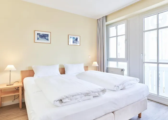 Apartment 440, Seepark